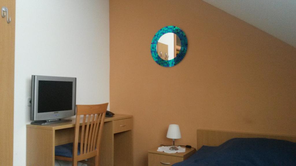 Motel Majolka بتوي الغرفة الصورة