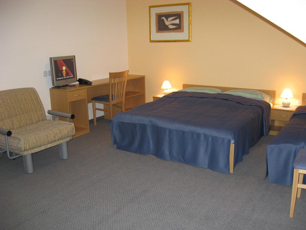 Motel Majolka بتوي الغرفة الصورة